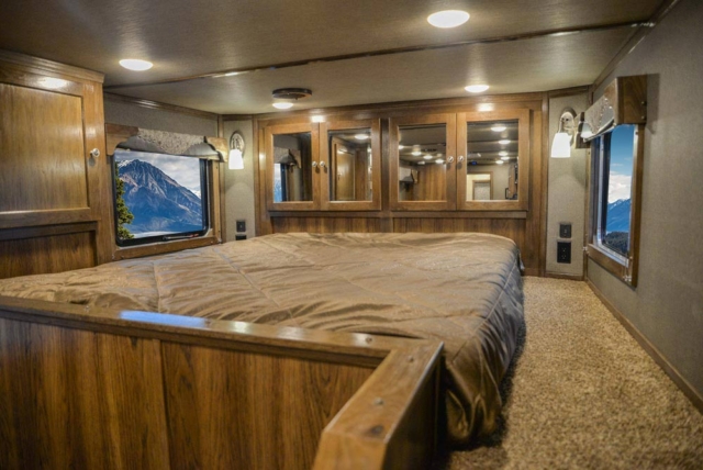 Bed in Gooseneck in SLE8X14SSR Laramie Edition Livestock Trailer | SMC Trailers