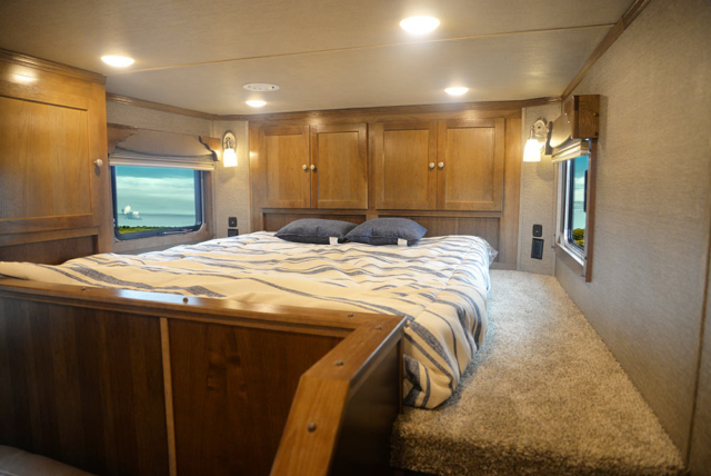 Bed in Gooseneck in SLTH8X14SSR Laramie Edition Toy Hauler | SMC Trailers
